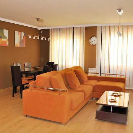 Laurel 12 Logroño Exterior foto